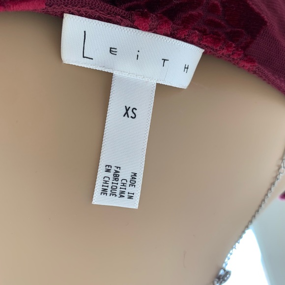 Leith floral bodysuit size :XS - Picture 8 of 8